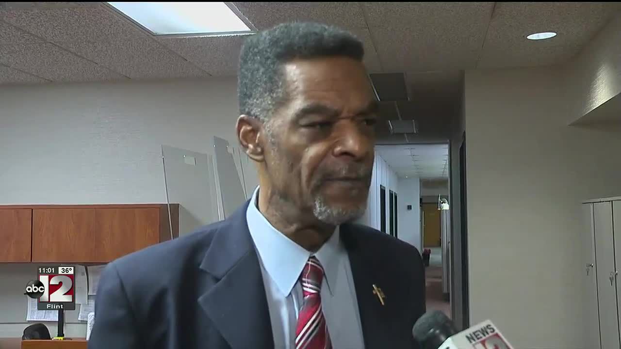 Flint City Council to discuss suspending Mays over racism allegations